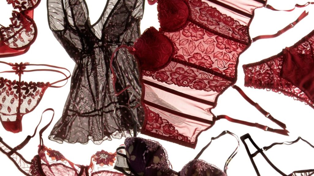 Laces in Intimate Apparel